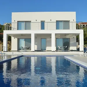 https://villa-kefalonian-dream.kefaloniahotels.net